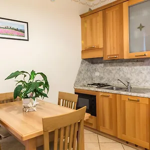 California Apartmanhotel
